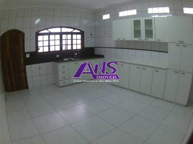 Sobrado para Venda em Santo André - 5